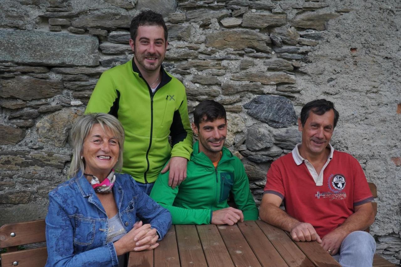 Pensione Albergo Diffuso Ceaglio Valle Maira Marmora Kültér fotó