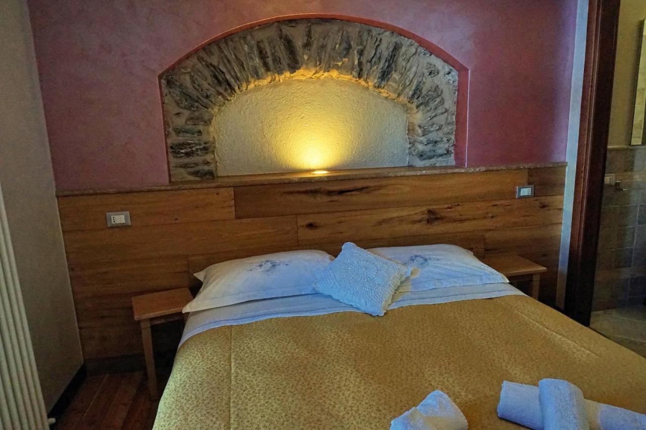 Pensione Albergo Diffuso Ceaglio Valle Maira Marmora Kültér fotó