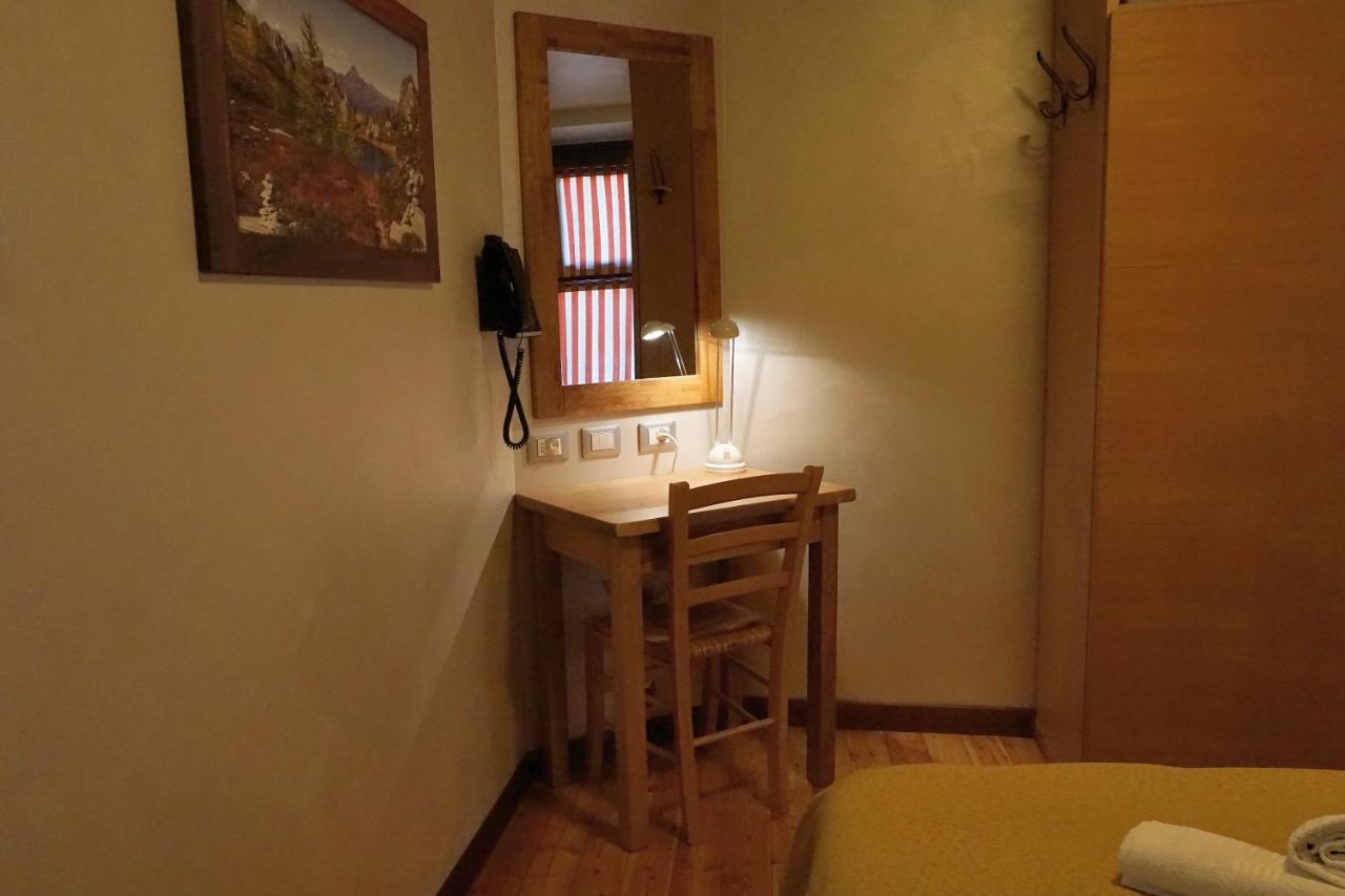Pensione Albergo Diffuso Ceaglio Valle Maira Marmora Kültér fotó